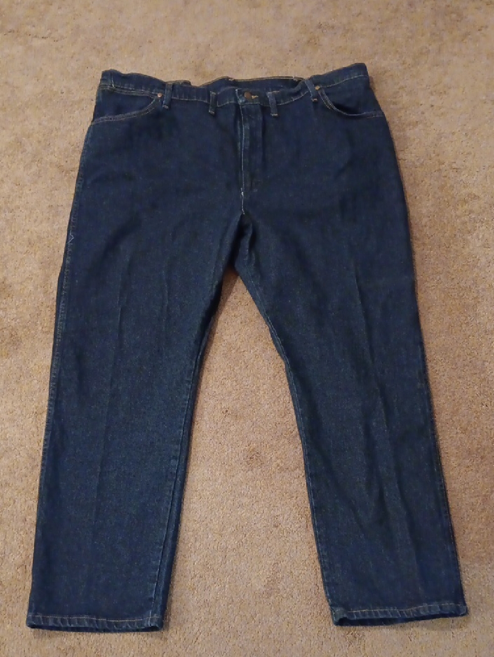 Wrangler Men’s Straight-Leg Indigo Denim Jeans
